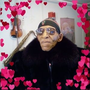 Meet your Posher, Larry